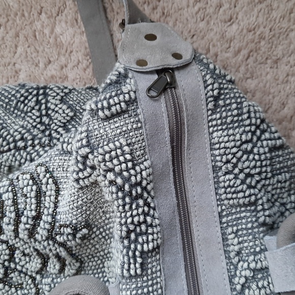 Lovestitch Sequoia embellished weekender bag - Picture 7 of 11